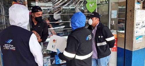 Farmacia fue clausurada en Quevedo por ofertar  servicios médicos no autorizados