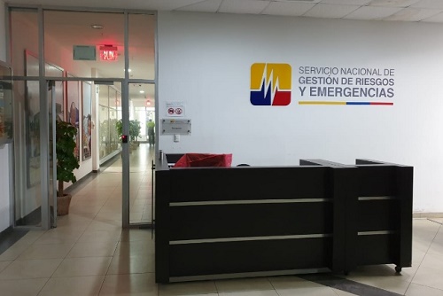 Fiscalia allana instalaciones del Servicio Nacional de Gestión de Riesgos en Guayaquil