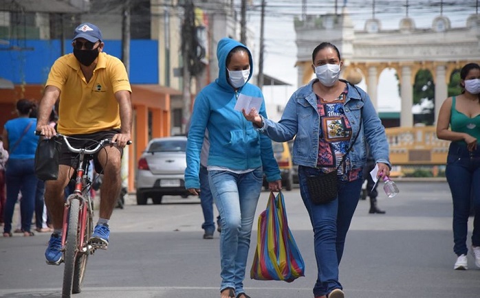 Alcalde de Vinces pide colaboración tras pasar al semáforo amarillo