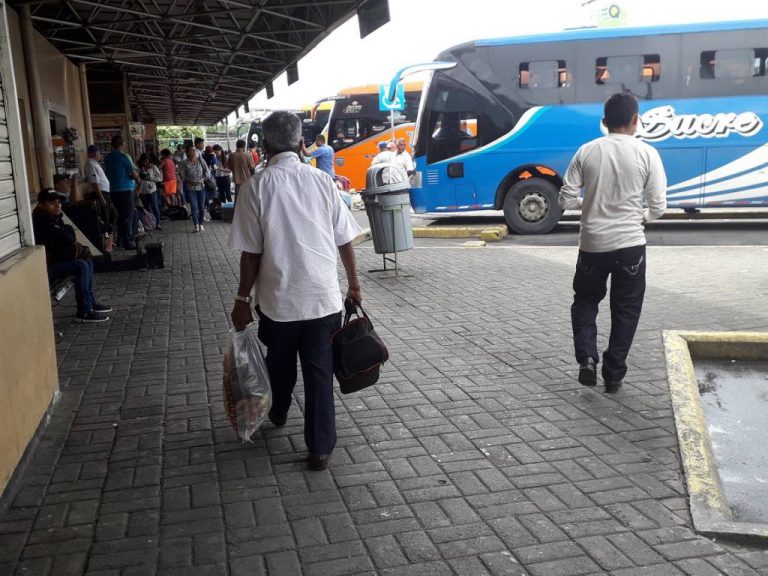 Todavía no habrá el servicio de buses para conectar con Guayaquil