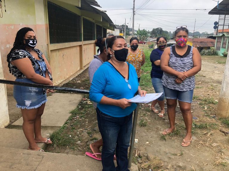 Infocentros resisten a desaparecer en el Ecuador