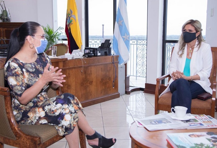 Presidenta del CNE y prefecta del Guayas analizan reglamentos sobre participación política de mujeres