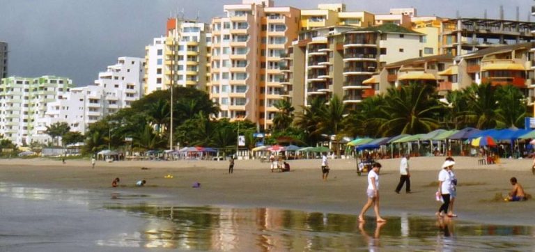 Reapertura de playas se posterga para el 5 de agosto, informa el COE Nacional