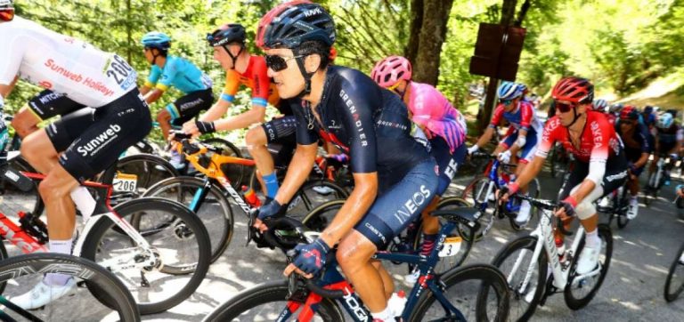 Carapaz es noveno en la clasificación general del Tour de Francia