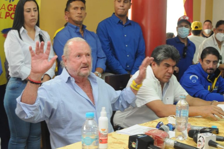 Presidenciables ‘alistan motores’ previo a la campaña electoral; Isidro Romero visita la provincia de Los Ríos