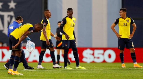La Tri gana, Ecuador 4 – Uruguay 2