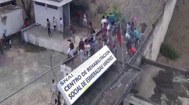 Un amotinamiento en la Cárcel de Esmeraldas deja siete muertos y varios heridos, según la Policía Nacional