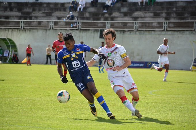 Mushuc Runa ganó 2-0 Delfín en Manta y evitó el descenso en la Liga Pro