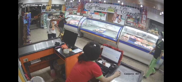 Hombres armados asaltaron la Casa de la Carne en Quevedo