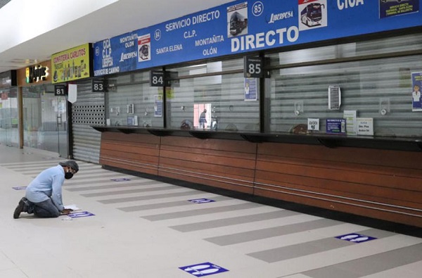 Terminal Terrestre de Guayaquil solo trabajará desde las 05:00 a 21:00 debido al estado de excepción