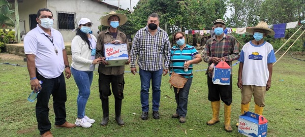 180 kits de alimentos fueron distribuidos para adultos mayores de Palenque