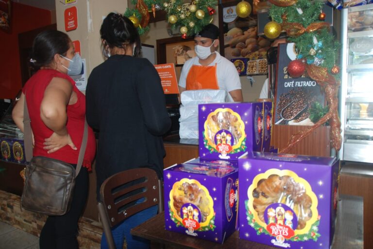 La Rosca de Reyes una tradición viva en la ciudad
