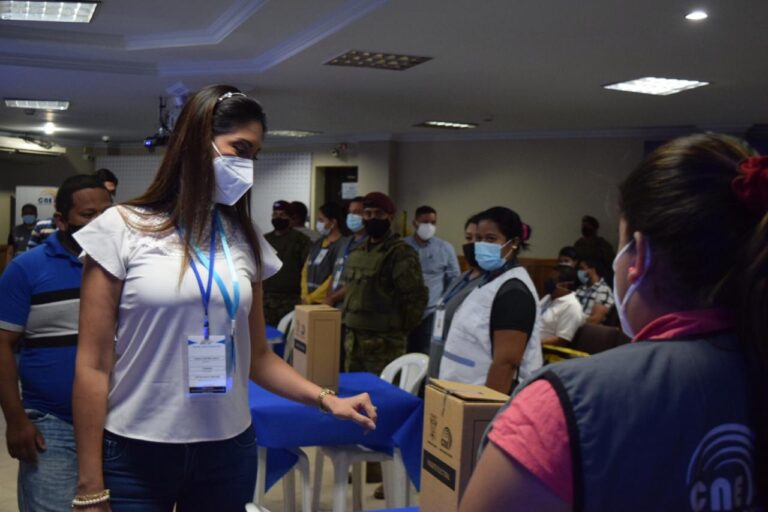 En Los Ríos el CNE realizó el Primer Simulacro Nacional Electoral