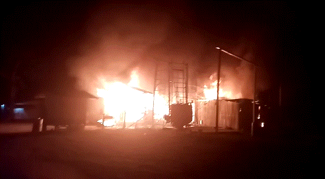 Buena Fe: Voraz incendio en la empresa Tabaganesha deja grandes pérdidas materiales