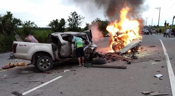 8 fallecidos y 3 heridos dejó un accidente de tránsito en la vía Quinindé – Santo Domingo