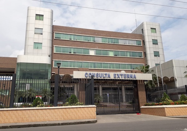 IESS Babahoyo vuelve a convertirse en hospital centinela tras incrementos de casos covid-19