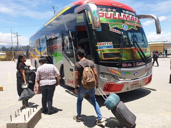 Ecuador: Pidieron focalización del precio del combustible y les dieron alza de pasaje