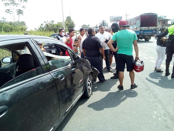 Accidente de tránsito en Quevedo deja a una mujer herida
