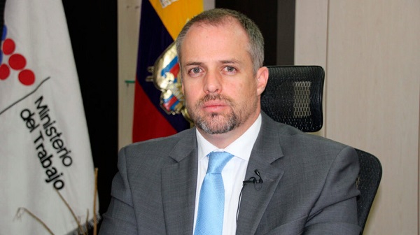 Asamblea Nacional absuelve al ministro del Trabajo, Andrés Isch, del juicio político en su contra