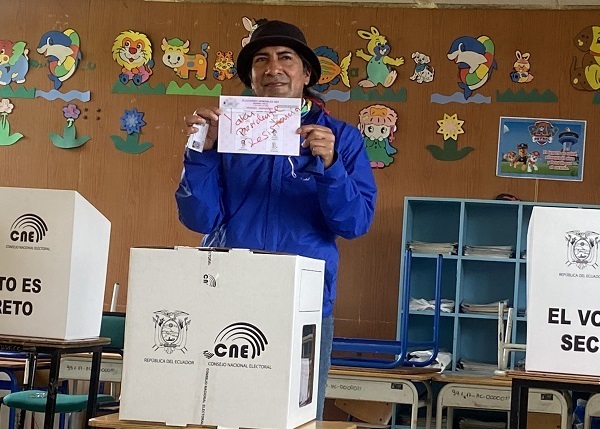 Elecciones 2021: ‘Yaku, Presidente resistencia’ escribió Pérez en la papeleta