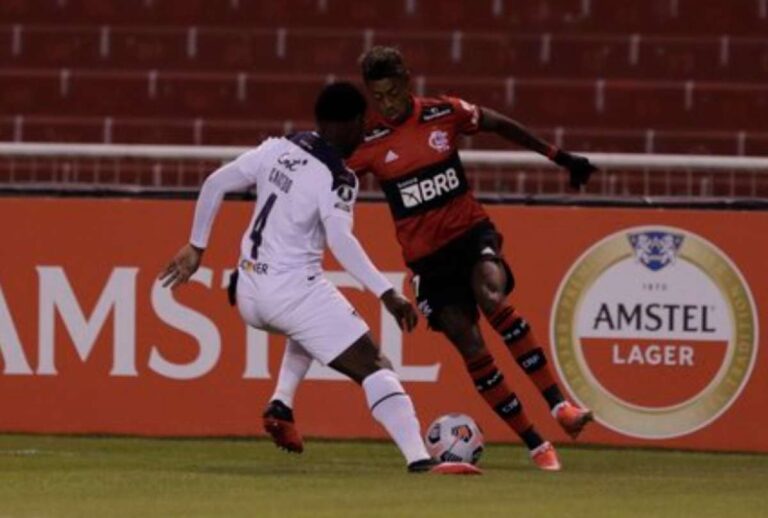 Liga de Quito perdió en casa con Flamengo y se complicó en la Copa