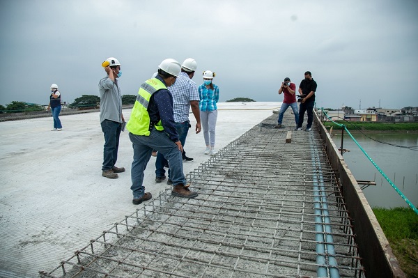 Puente de Babahoyo se completará con una vía alterna hasta la E25