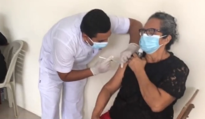 Quevedo: Vacuna contra el coronavirus se cumple en los recintos electorales