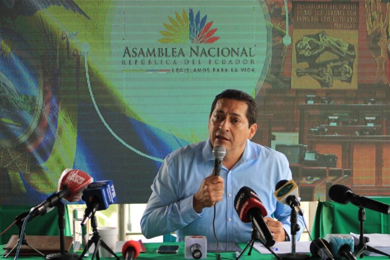 El asambleísta Marco Troya presentará varias denuncias en contra del prefecto de Los Ríos