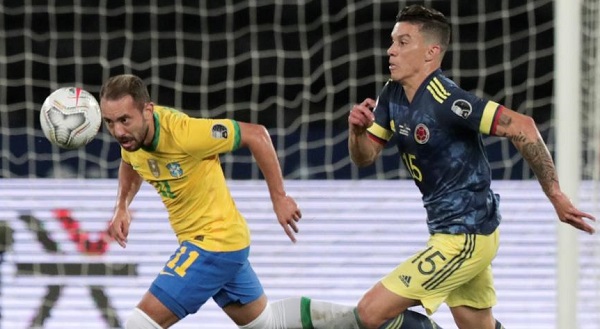 Colombia pide suspender a árbitros del encuentro contra Brasil