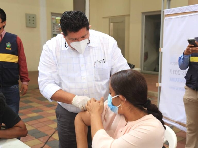 Alcalde Carlos German: “Debemos perder el miedo, hay que vacunarse e ignorar noticias falsas”