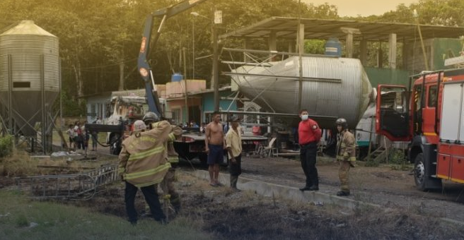 Muere electrocutado al tocar un cable de alta tensión