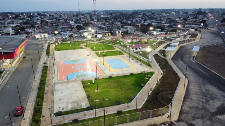 Moderno Parque Familiar para el cantón Buena Fe