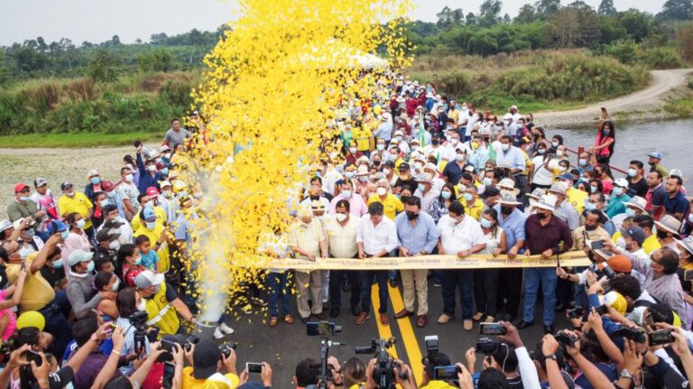 Flamante puente sobre el río San Pablo, eje de desarrollo agrícola entre lo rural y lo urbano