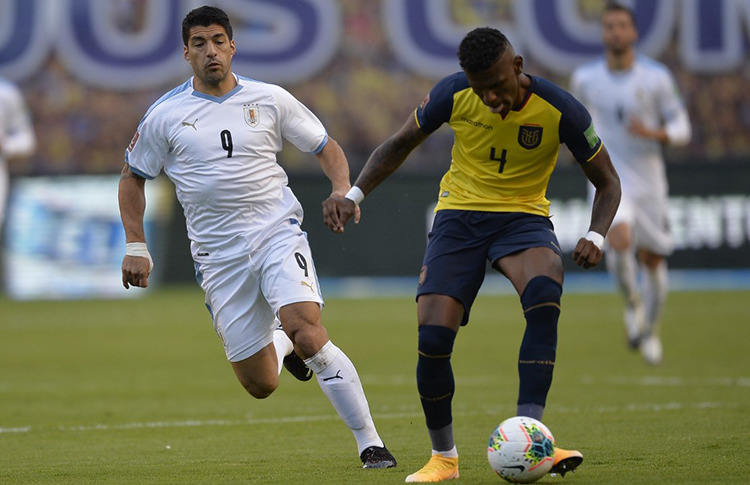 Ecuador cae ante Uruguay y cede posiciones en las Eliminatorias