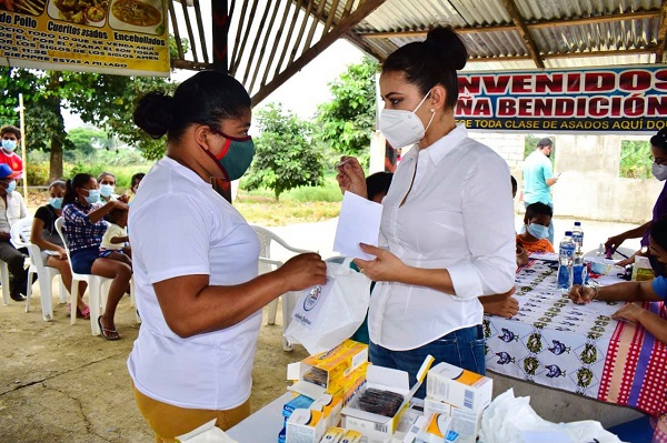 Urdaneta: Brigada médica llegó al recinto La Irene