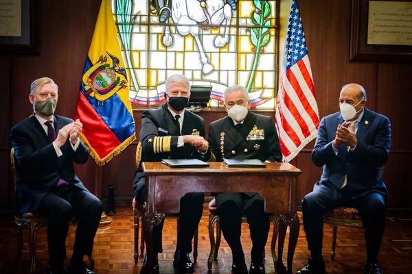 Ecuador y Estados Unidos firmaron un memorando regional para enfrentar al narcotráfico