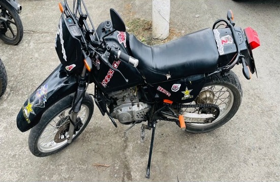 Policía recupera motocicleta reportada como robada en Quevedo