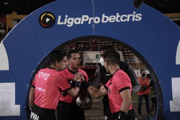 LigaPro aprueba designación de árbitros que ‘sí quieran prestar sus servicios’
