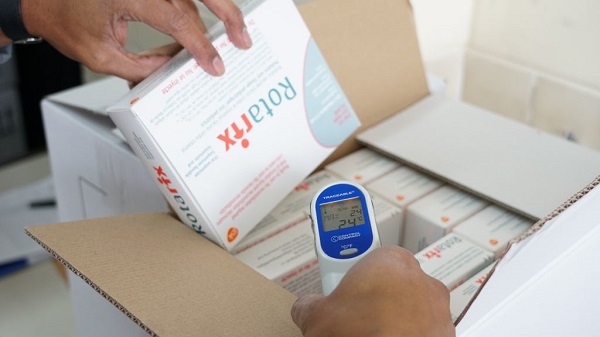 256 mil dosis contra Rotavirus llegaron a Ecuador para vacunar a niños menores de un año