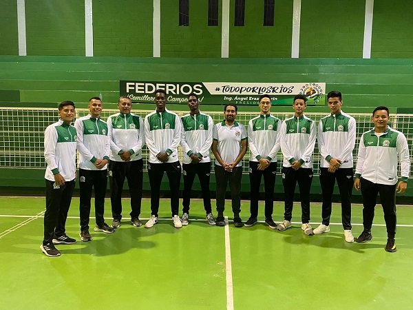 Selección de básquet de Los Ríos debuta en juegos nacionales