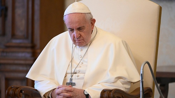 El papa expresa ‘vergüenza’ por décadas de abusos sexuales en iglesia Católica francesa