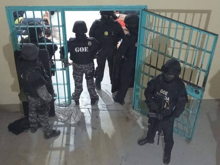 Siete cabecillas de bandas en cárceles de Guayaquil suman 65 denuncias y 46 juicios
