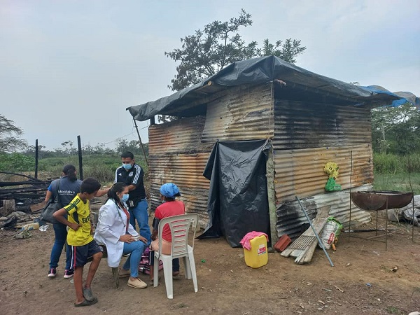 Montalvo: Personas afectadas por incendio reciben ayuda humanitaria
