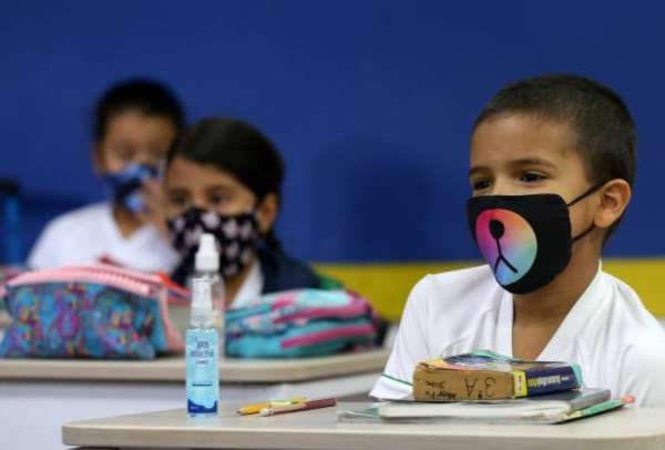 Ecuador: Clases en el sistema fiscal se suspenderán por una semana