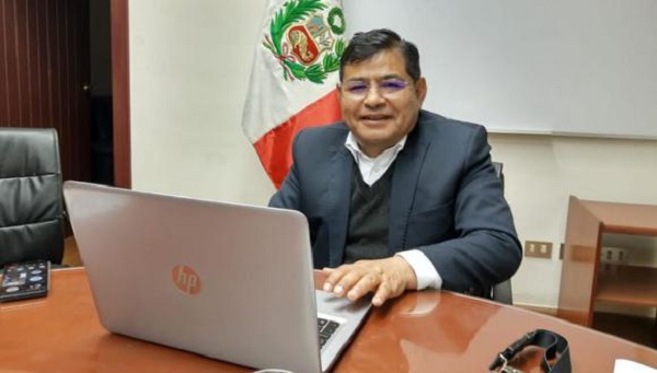 Muere un congresista de Perú Libre durante debate para el voto de confianza de la presidenta del consejo de Ministros