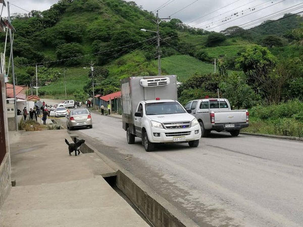 Encuentran muerto a un Policía; tenía un orificio de proyectil de su propia arma