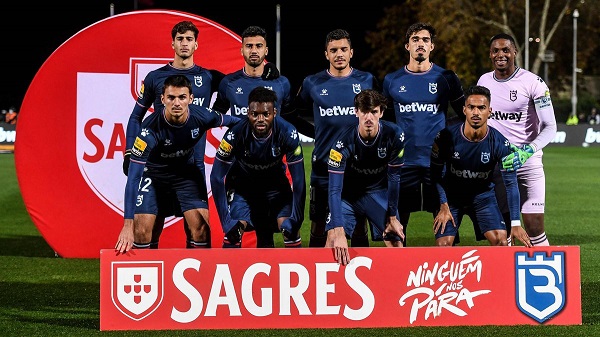 La variante ómicron llega a Portugal con 13 futbolistas del Belenenses