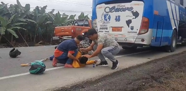 Accidente en la vía Quevedo – Santo Domingo deja a un hombre herido