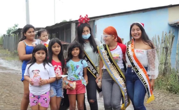 Reinas se hicieron presentes con obsequios a niños en diferentes recintos de El Empalme