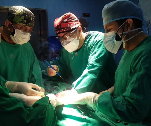 Dos niños recibieron trasplante de riñón en el Hospital Pediátrico Baca Ortiz